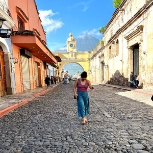 Meet your Posher, Allison